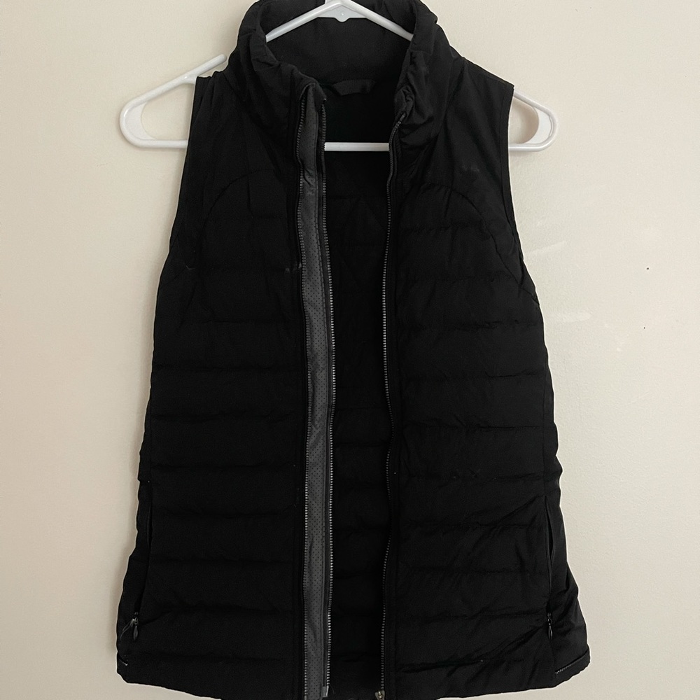 Black lululemon vest